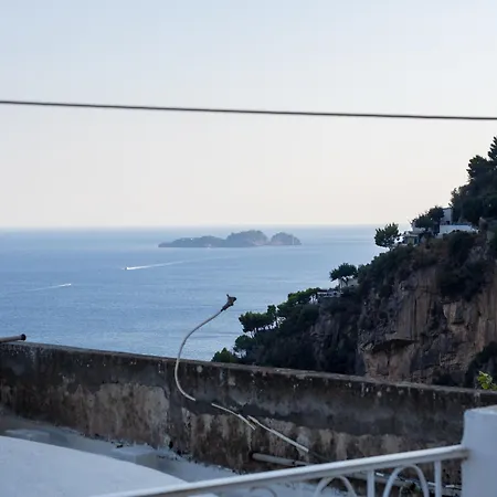 Honey - De Vivo Realty Ποζιτάνο