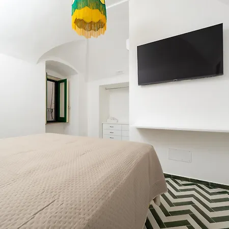 Honey - De Vivo Realty Vakantiehuis Positano